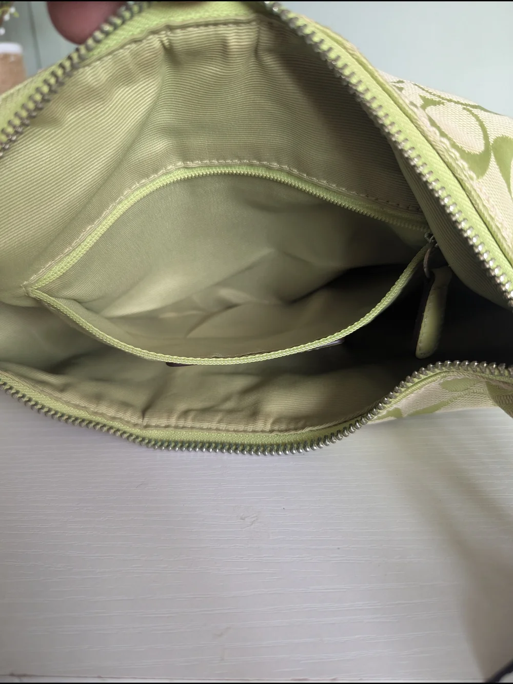 Coach Soho Signature SmallHobo bag from the Y2K era - Picture 11 of 11